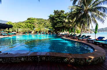 swimmingpool
